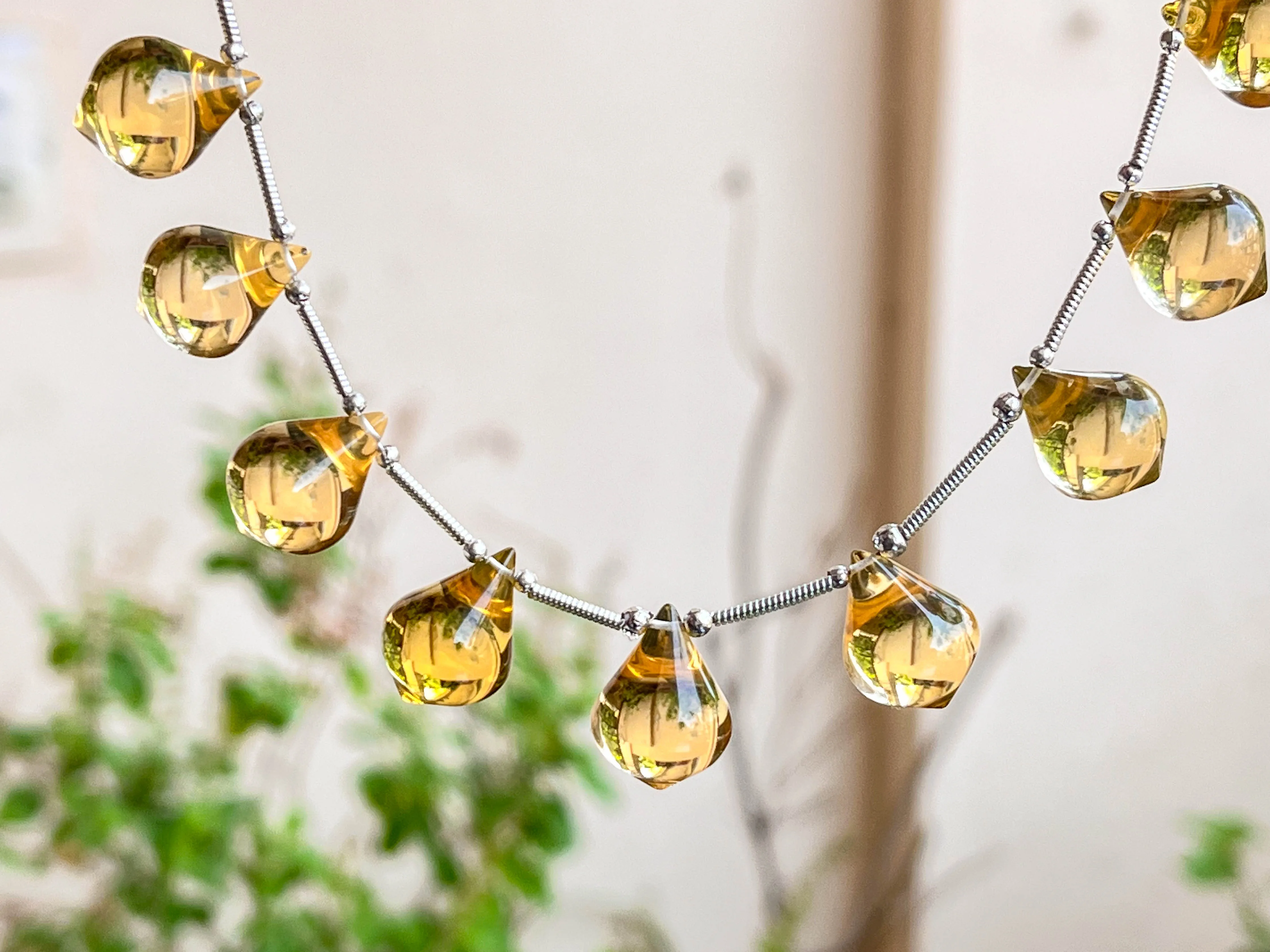 Beer Quartz Slanted Shape Drops