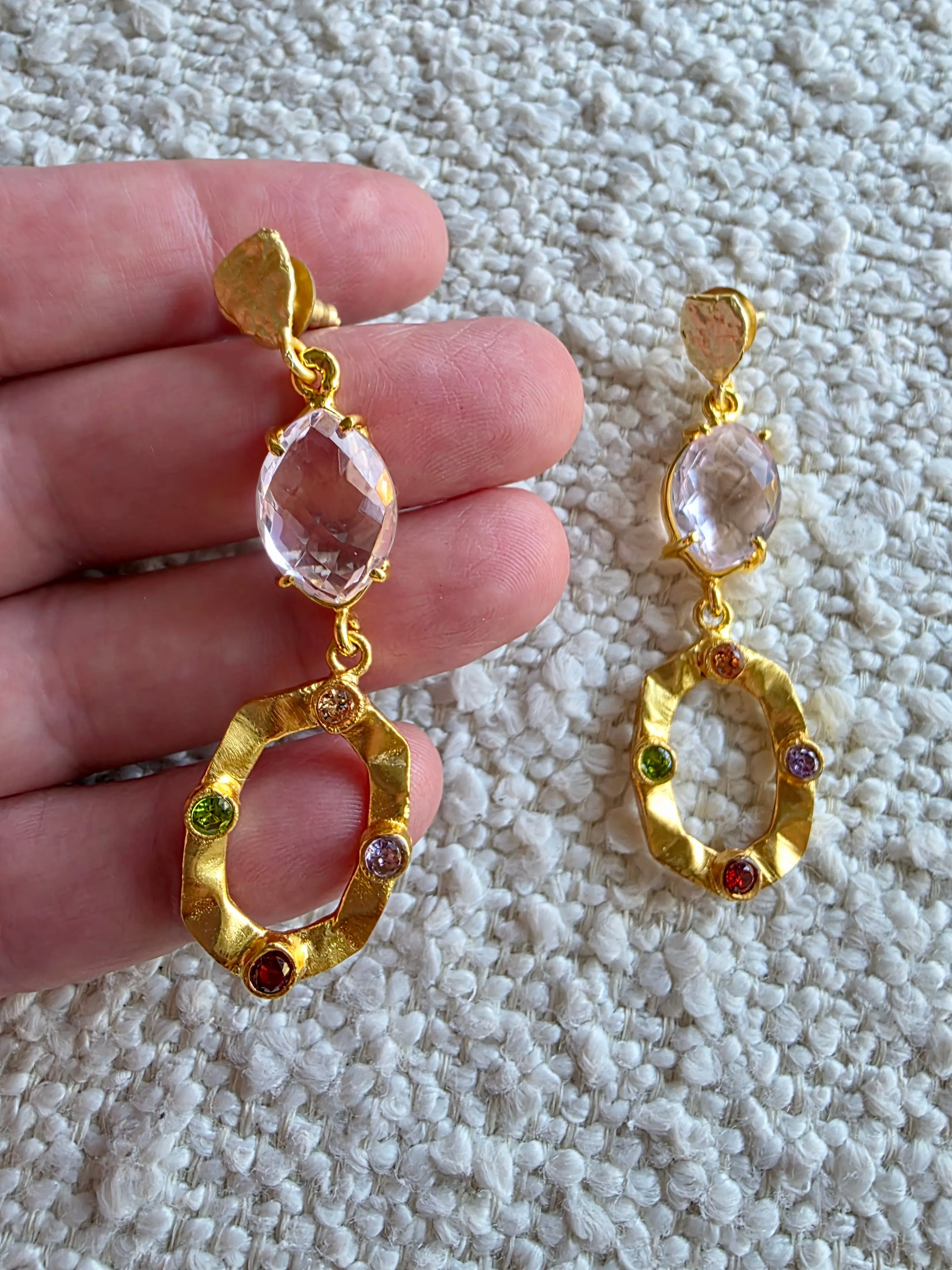 Gemajesty Rose Quartz Stone Drop Gold Earring