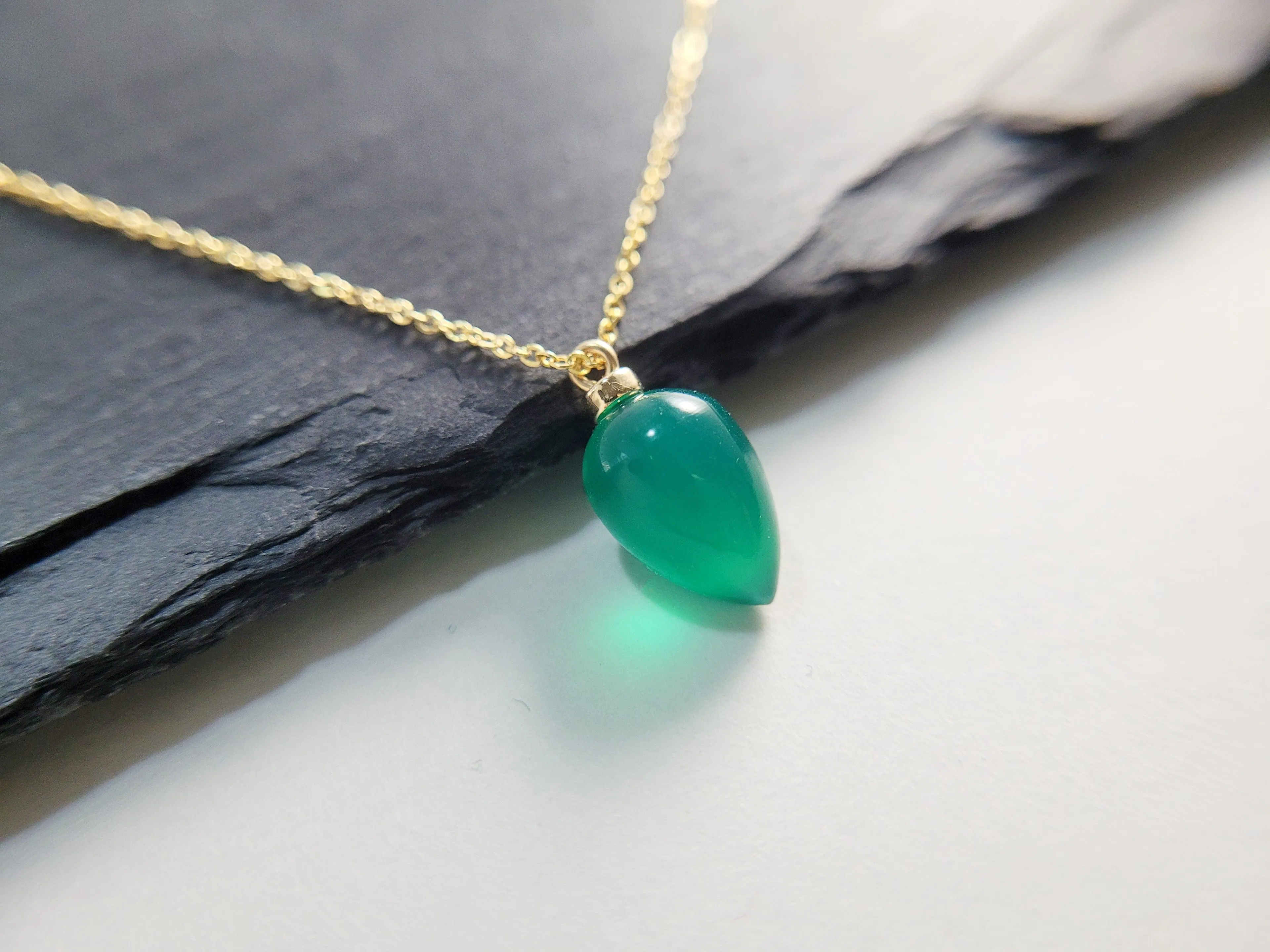Green Onyx Pendant Necklace