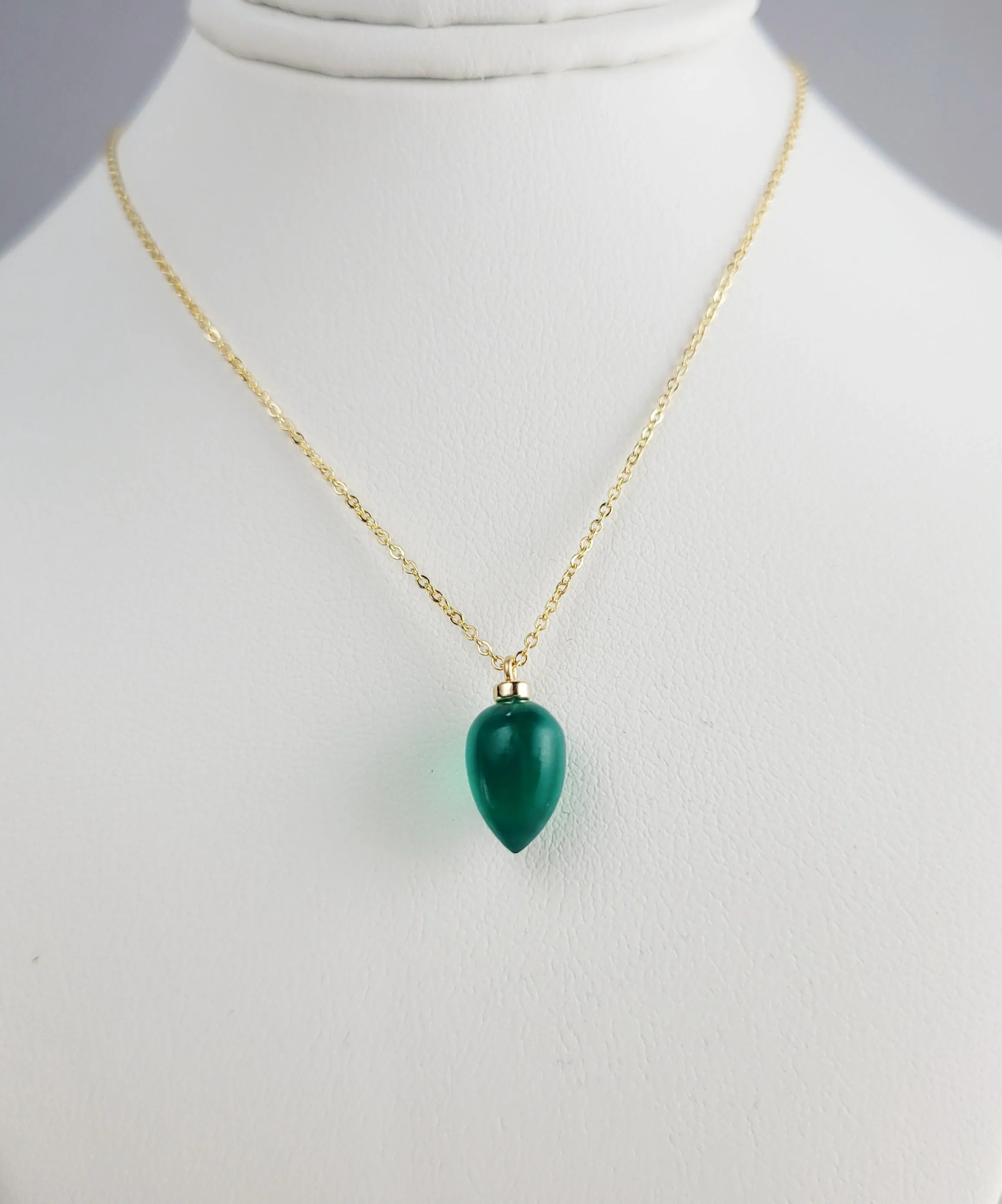 Green Onyx Pendant Necklace