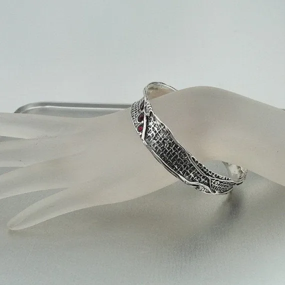 Hadar Handcrafted Artistic Solid Silver Garnet Bracelet January Birthstone Jewelry Gift for Her