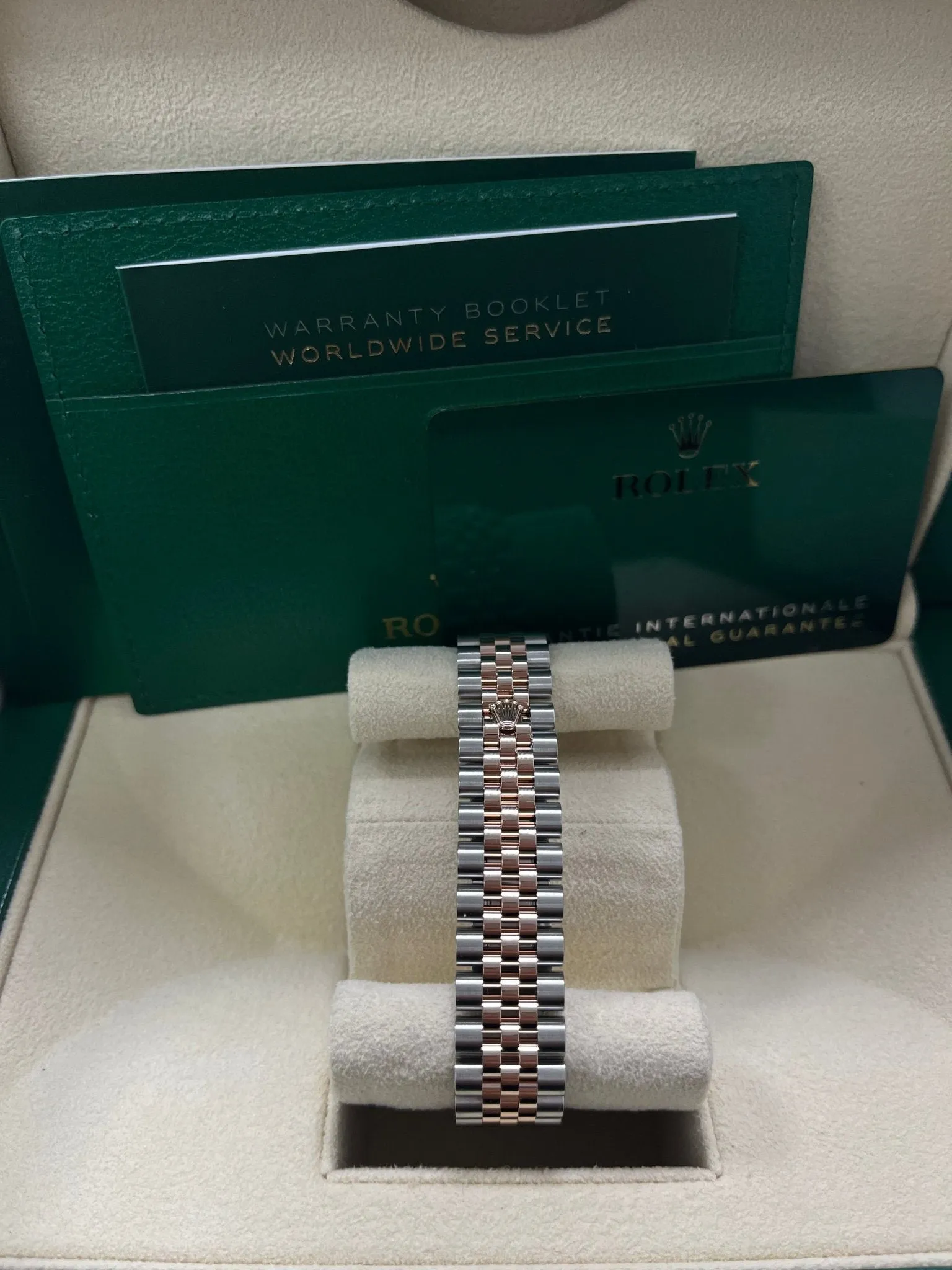 Rolex Datejust 31mm Mother Of Pearl Dial Rose Gold / Steel Reference #278381RBR