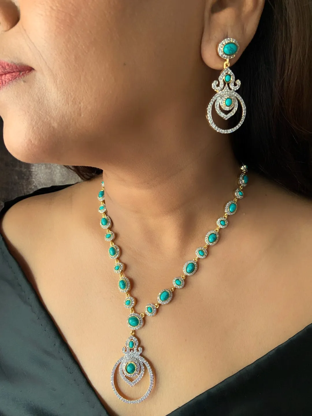 Turquoise and zirconia necklace set